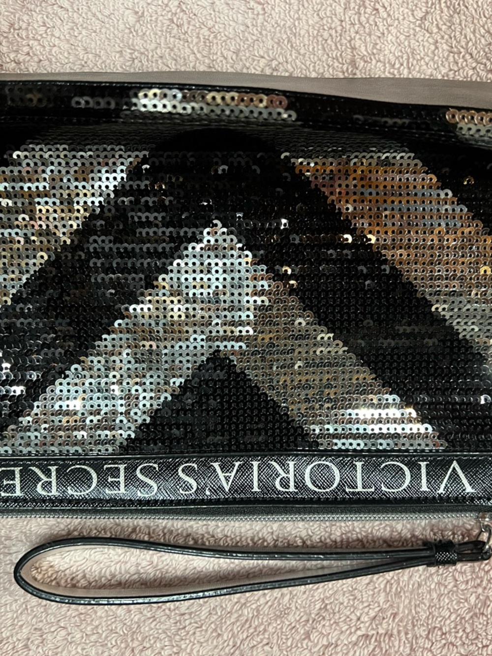 Victoria's Secret Black and Silver Sequin Wristlet Clutch